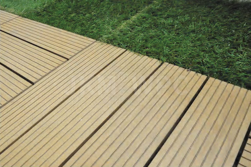 塑木DIY地板实例